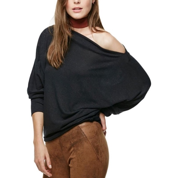 Free People Tops - Free People Valencia Top Black Doleman Sleeves